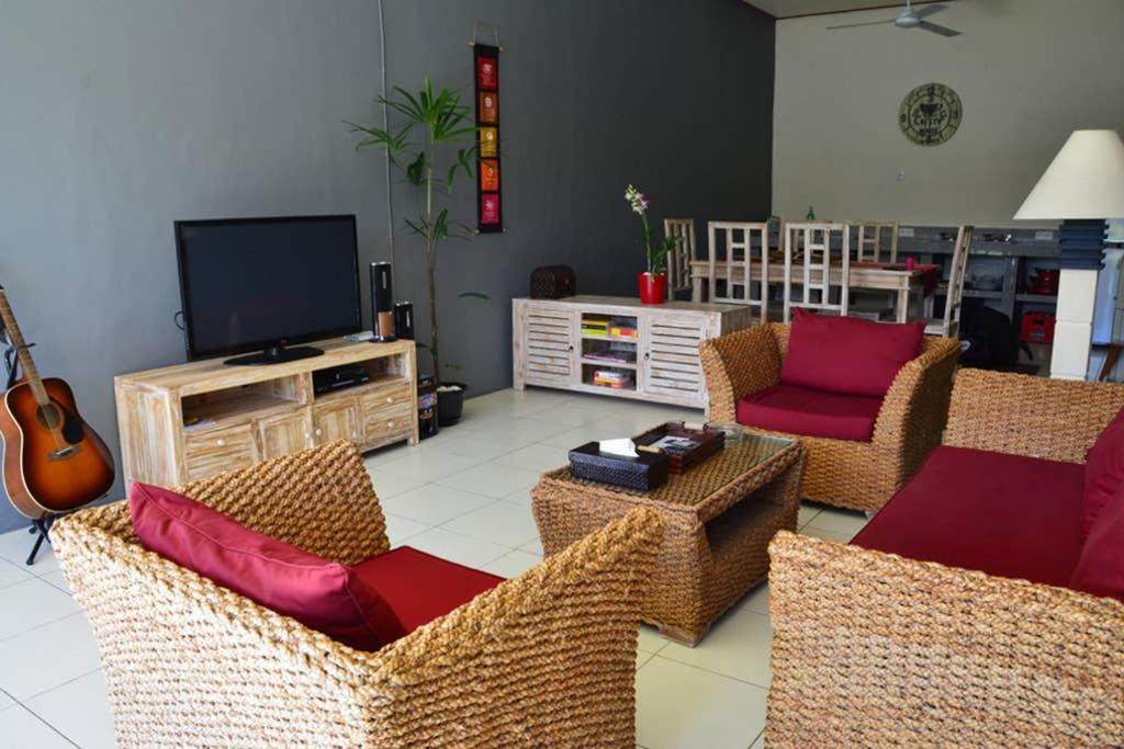 Villa Eden Seminyak Esterno foto